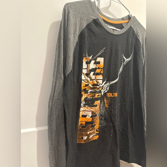 Realtree Men’s Long Sleeve T-shirt Size Large Hunting Camo Deer Grey - Picture 4 of 7